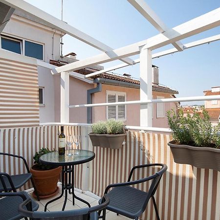 Apartment Aston Pula Zewnętrze zdjęcie